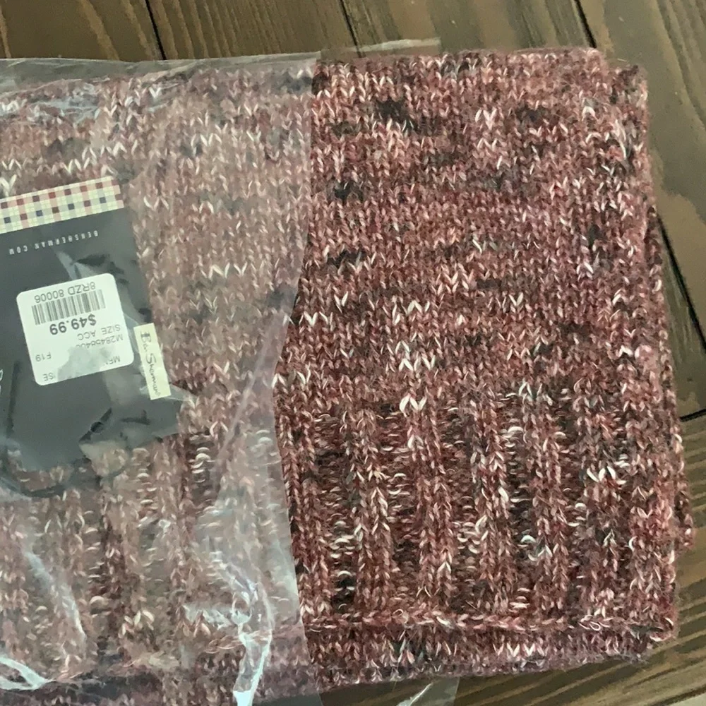 NWT Ben Sherman Men’s Knit Winter Scarf Burgundy Red Marled Ribbed Hem